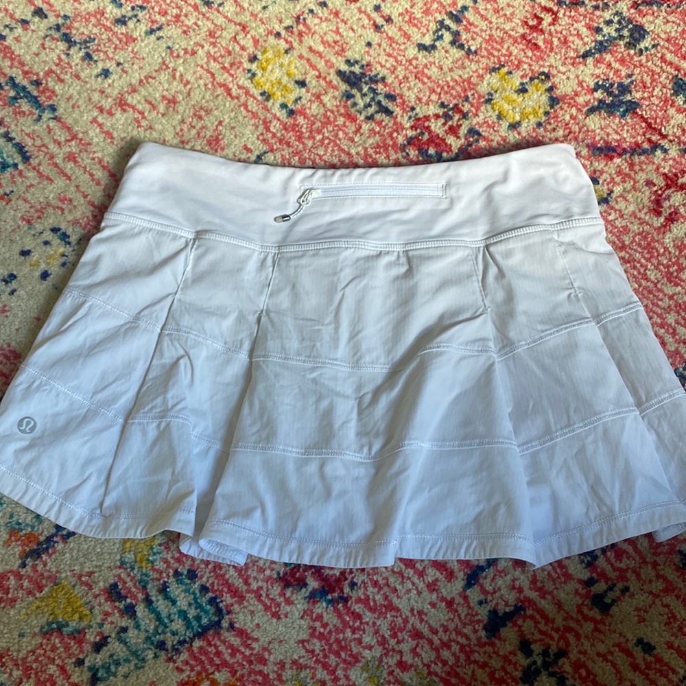 Lululemon Tennis skirt pace revival